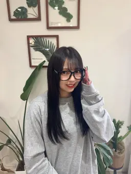 レディースメンテナンスカット（顔周り、量感、毛先2cmまで）