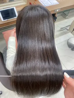 【艶髪へ】メンテナンスカット＋髪質改善トリートメント🪞