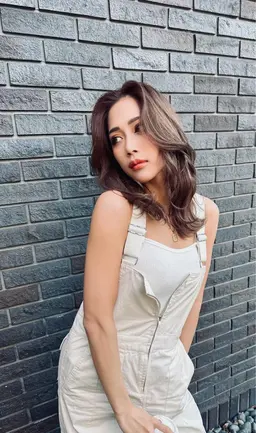 【🫧3回目まで/ミニモ学割🫧］カット+カラー +オージュアデイリートリートメント　¥8000