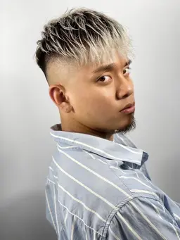 《朝は9:00~夜は21:00~》フェードカット