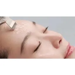 超音波毛穴洗浄付き🤍透明感MAXフェイシャル&肩デコルテエステ