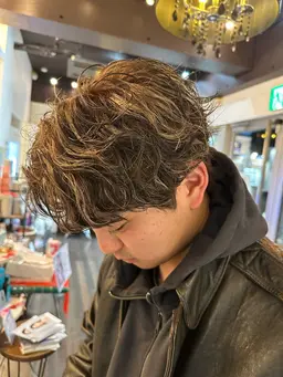 【デザイン重視】カット+海外風グランジパーマ+ハイライト