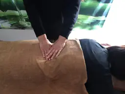 】人気No1★全身もみほぐし60分(ヘッド付)¥6500→¥4800