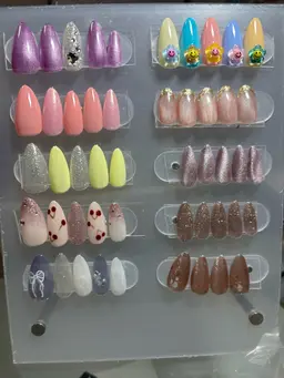 《定額ネイル》カラー変更あり◎定額ネイル練習モニター様（オフあり）時間指定⚠️