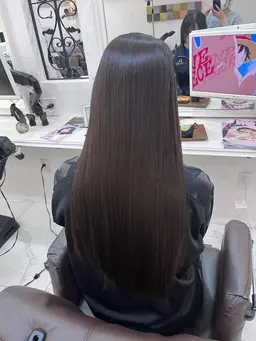 ツヤツヤ🫧縮毛矯正‎🤍