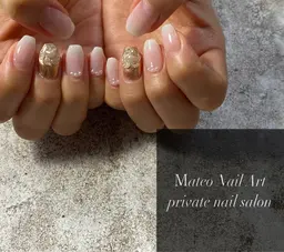 アート2本コース左右1本ずつアート他ワンカラー   かグラデーションストーン10粒込み！他店オフ別途プラス1500円