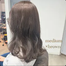 🕊️顔まわり前髪カット＋イルミナカラー＋ライトケアトリートメント🕊️