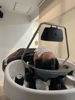 【🎄12月限定🎄】リタッチ+頭浸浴（シャンプーブロー込）※ブリーチ×