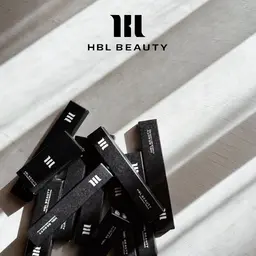 ハリウッドブロウリフト