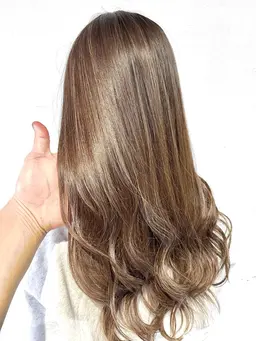 （ブリーチ無しで透明感のあるアッシュに🌿）イルミナダブルカラー&ナノスチームTr