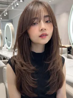 🍂完全無料🍂【ロングレイヤーカット💇🏻‍♀️】全体的にレイヤーが入るスタイルになります‼️