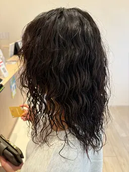 レディースカット+パーマ👩🦱¥8250⚠️施術時間60分〜⚠️