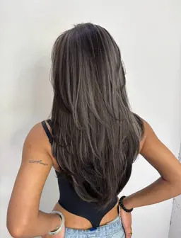 ハイライト🪄ダメージ抑えるために+treatmentつけるのオススメです!