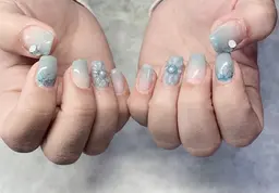 ご新規【オフあり】ハンドネイル✨華やかコース　お花アート、デザイン多数あり