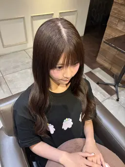 艶感モテカラー （レディースのみ）＋ご希望あれば前髪顔周りカット🉑
