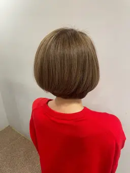 【脱白髪染め】ダメージレス大人ブリーチカラー🫧鎖骨上ミディアム(※3/11仮予約・注意事項必読/白髪30%目安)