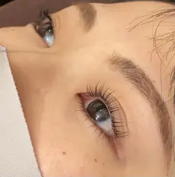 【5回目までクーポン】垢抜けたい方へ🪄💗眉wax脱毛+パリジェンヌラッシュリフト❣️