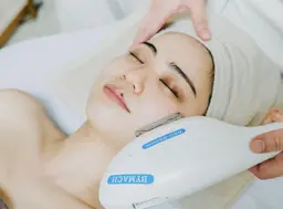 レディース|全身美肌脱毛(顔VIO込)鎮静パック付き