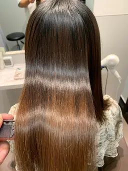 KERAFFECT VKトリートメント(シリコン除去付き)超音波コーム使用