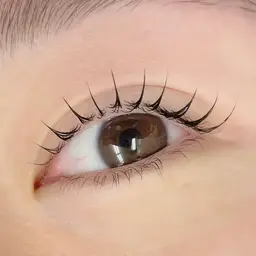 【パリジェンヌorまつげパーマ】Wケラチン&アイパック&高濃度トリートメント付き