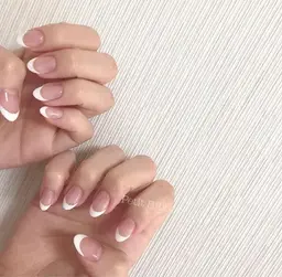 マグネットor5種類から選べるフレンチ or カラーグラデーション【オフありの方はこちら】ジェルオフケア無料✨️