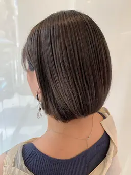 トレンドカット+ダメージ補修トリートメント