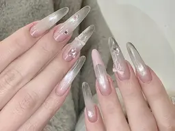 長さ出し大人気❗️✨チップスカルプ+持ち込み4本デザイン11980✨