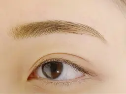 【新規】アイブロウWax🍎眉毛の形をWaxで整えます★眉メイクの仕方も教えます★眉毛を3週間伸ばしてご来店ください