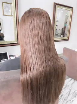 🩵縮毛矯正🩵なめらかな指通りに感動🩵クセが強い方はこちら🩵憧れのうる艶サラサラ髪にします🩵ダメージレス🩵