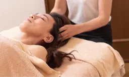 【頭スッキリ！頭蓋骨マッサージ】むくみ・目の疲れ改善✨小顔効果も◎