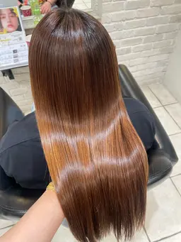 【 縮毛矯正 】 ツヤ髪ストレート（カットなし）┊クセを伸ばして自然なストレートヘアに✨