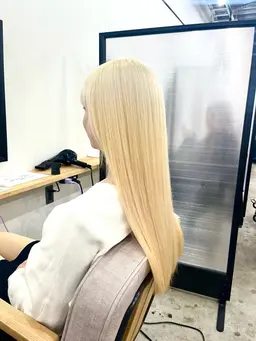 ケアブリーチ＋カラー