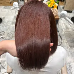 🌷うる艶カラー+ケアトリートメント🌷