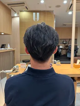 【2月🍫メンズ限定】カット＋カラー （シンプルな暗染め不可）⚠️必ずカレンダーの予約可能日をご確認ください。