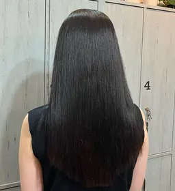 【ツヤサラ】縮毛矯正♪