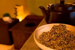 【韓国直送🇰🇷よもぎ蒸し30分🍃】本場に行かなくても押上で叶う！韓国産のよもぎを使用✨／生理中はお控えください