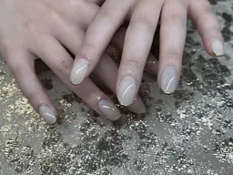 【オフ無料ケア込み】ニュアンスミラーフレンチ¥7000