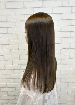 【光色☆】イルミナカラーorアディクシーカラー☀️+ハホニコトリートメント¥11,980→→¥8,800