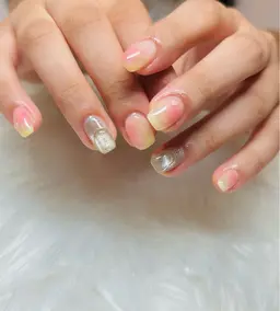 🍑桃ネイル🍑ご新規様オフ無料✨