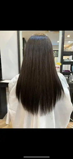 カット+うる艶ストレート