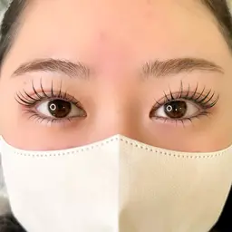 デカ目&小顔効果🥳上下◇パリジェンヌ/デザインラッシュリフト🍓贅沢3stepトリートメント、うる艶コーティング付😻