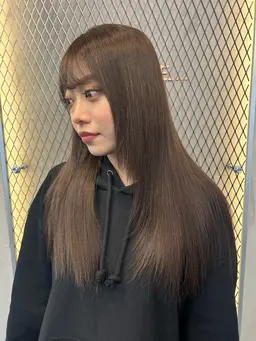 透明感カラー＋Aujua1ステップうる艶トリートメント🪞🫧