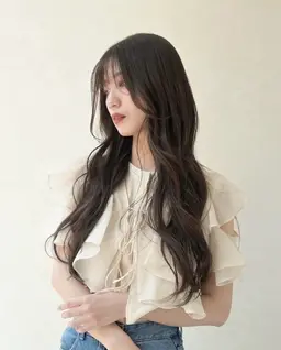 1/17レディース限定！！ロングヘアカットモデル募集中！　5センチ以上切らせて頂ける方のみとなります！