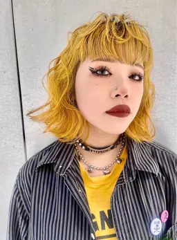 初回限定　wカラー　ブリーチカラー　ハイトーンカラー　派手髪