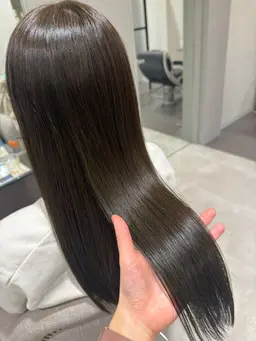 カット＋艶カラー＋Oggi Otto TR