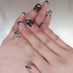 フレンチネイル💙【パラジェル】