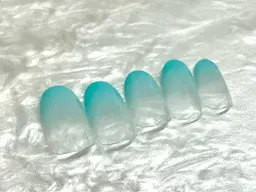 グラデーション【初回ジェルネイルオフ無料】【1ヶ月以内の再来の方オフ無料】