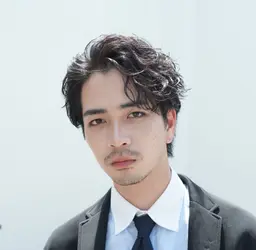 ヘアセット×垢抜けメンズメイク