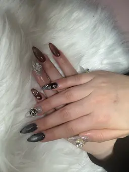 卒業式学生さんにオススメ🎓オフ込🫧ハンド付け放題