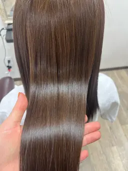 レディースロング限定カット＋4STEPリペアトリートメント